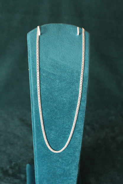 Silver thin navabi Chain – Premium Shine & Comfortable Fit