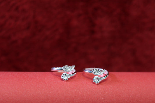Traditional Silver Bichiya for Women | Elegant Floral Toe Rings | Adjustable Fit | Everyday Wear