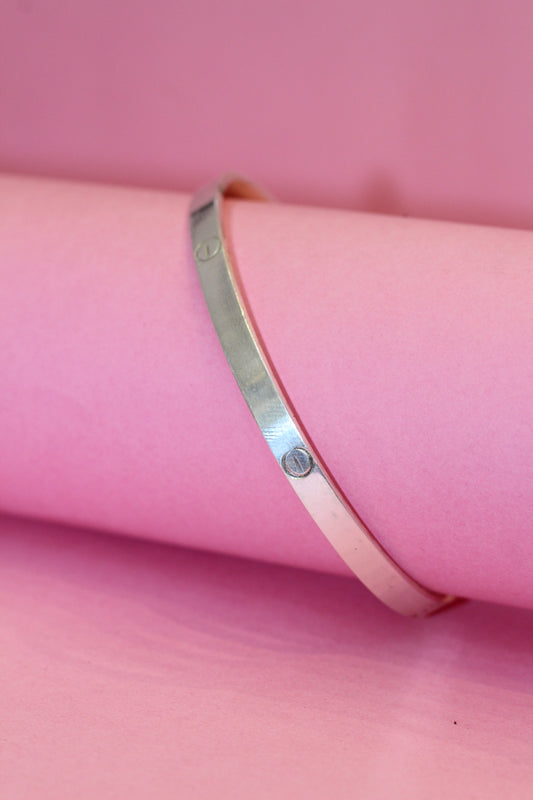Silver kada