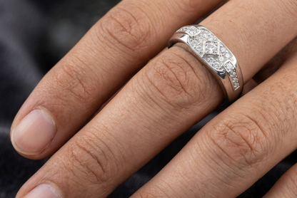 Premium Italian Silver Men’s Ring with Textured Square Face