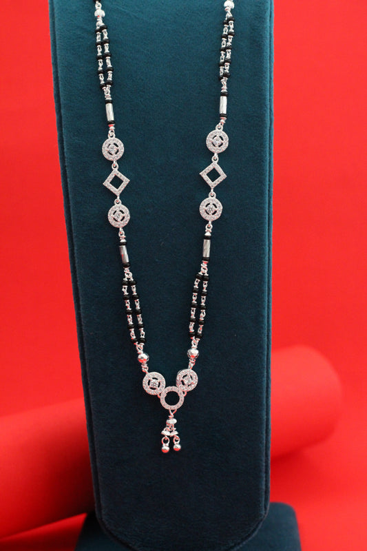 silver short mangalsutra