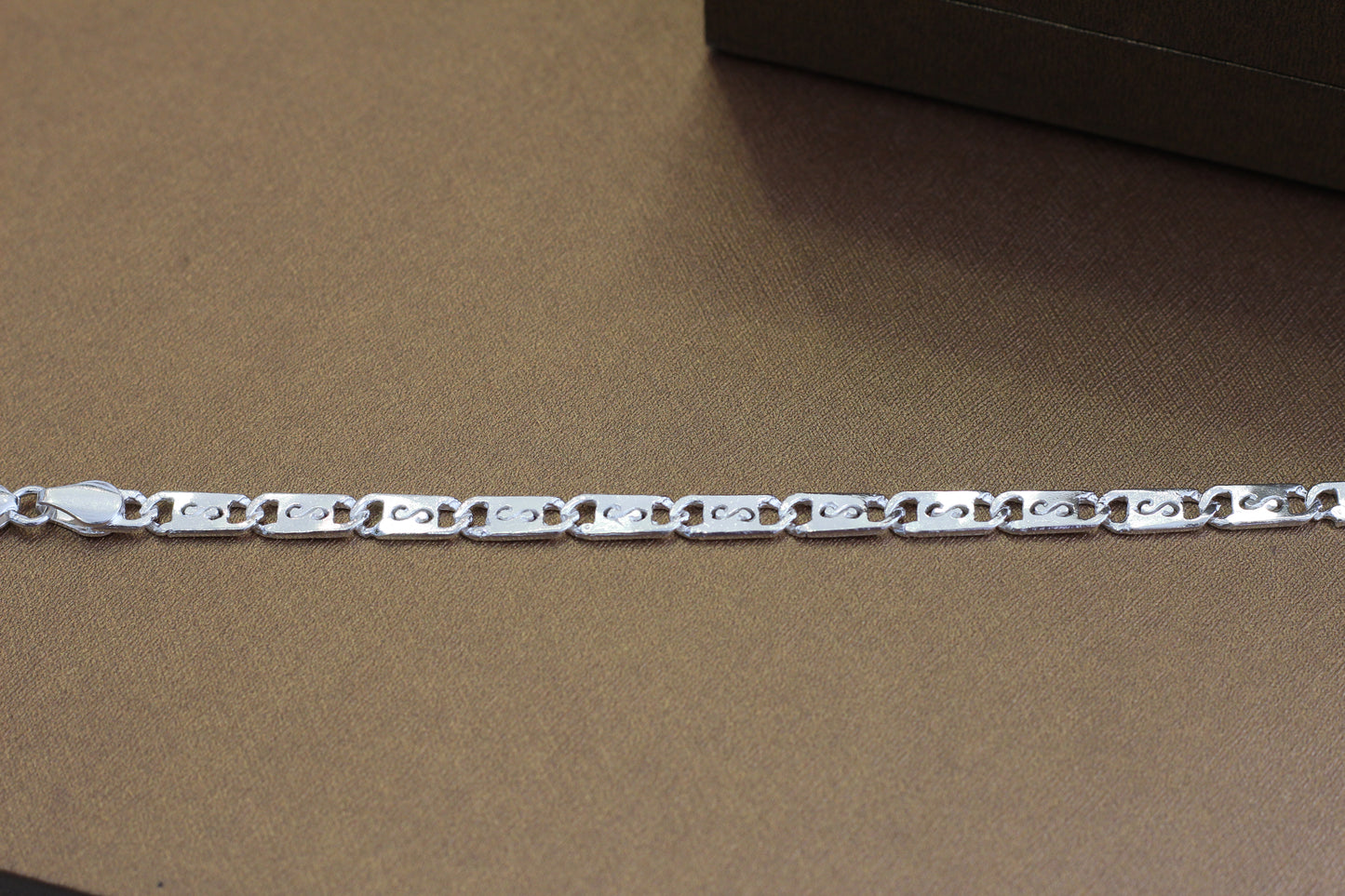 Pure Silver navabi Bracelet for Men | Flexible navabi Pattern | Elegant Casual & Party Wear