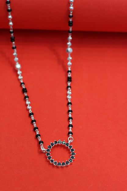 silver short mangalsutra