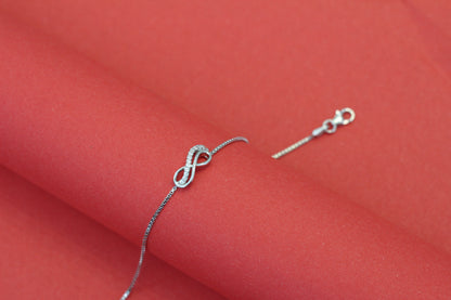 Aavikazevar Minimal Silver infinity Bracelet with box chain