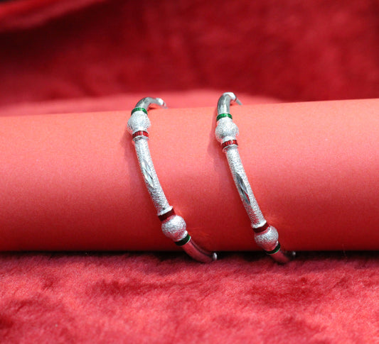 Silver bengles