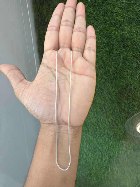 Unisex Silver snake Chain – Premium Shine & Comfortable Fit