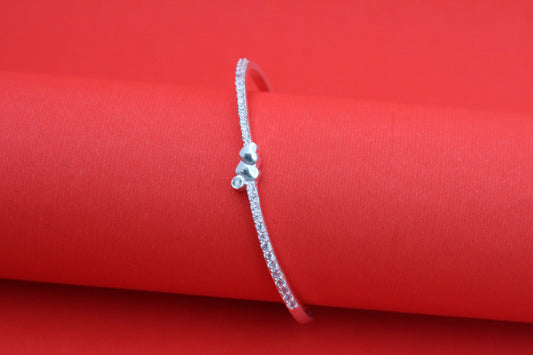 Silver kada
