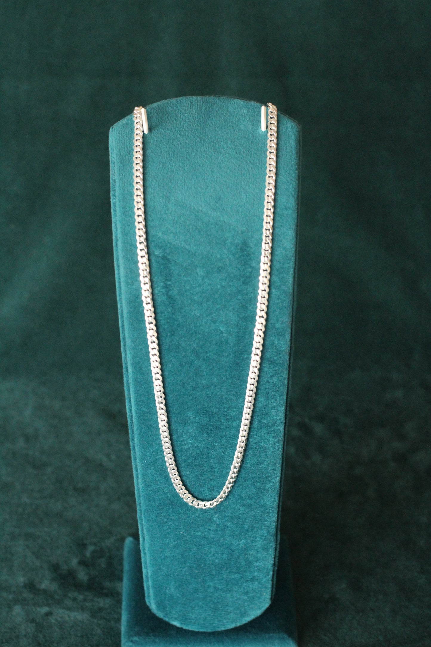 Silver thin navabi Chain – Premium Shine & Comfortable Fit