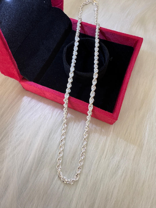 Elegant Silver rope Chain for Men & Women – Minimalist Daily Wear