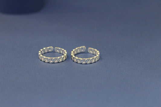 Silver toe ring