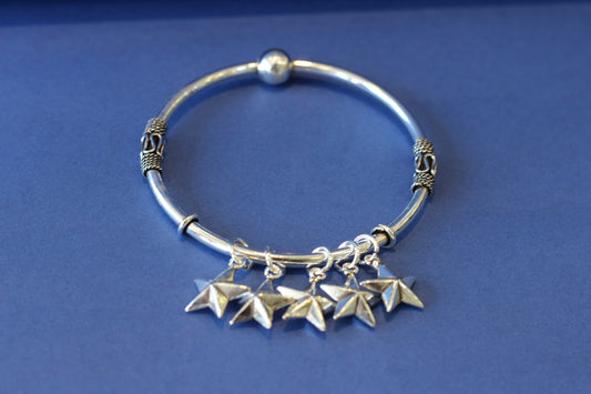 Silver kada