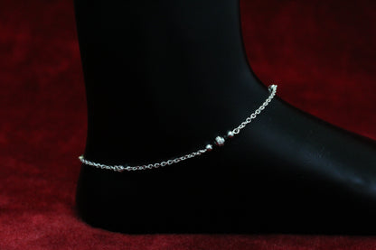 925 Sterling Silver Simple Box Chain Anklet with black Bead Accents for Women & Girls – Lightweight Daily Wear Payal