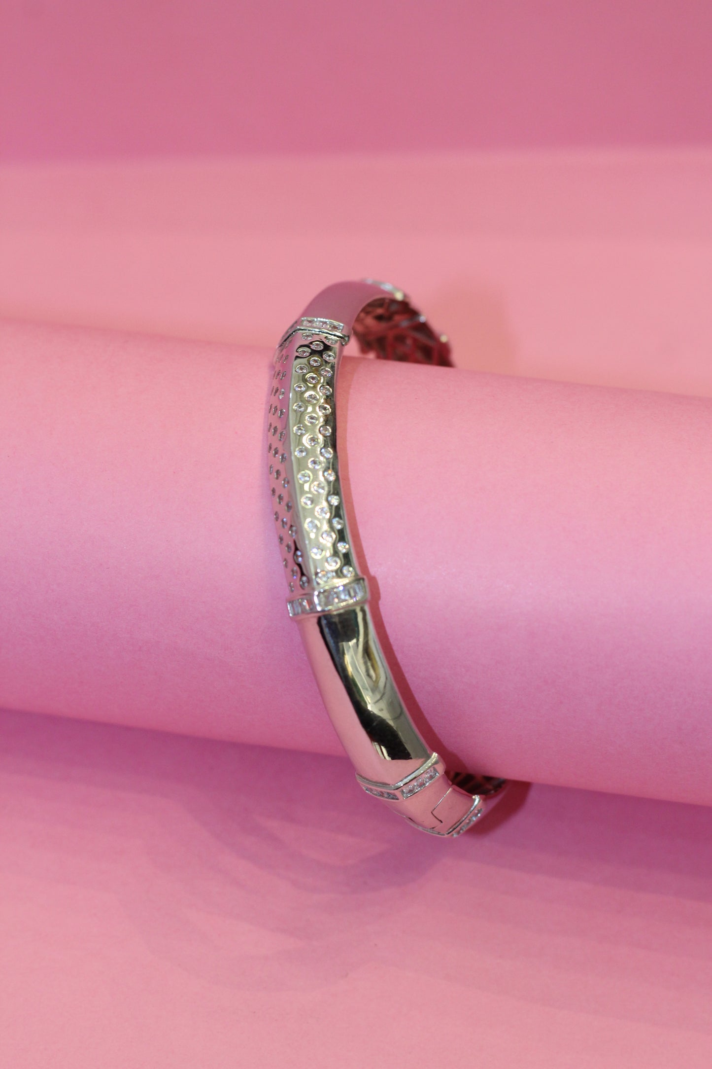 Silver kada