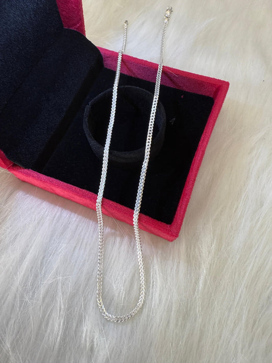 Stylish Silver box Chain for Men – Trendy & Timeless Design