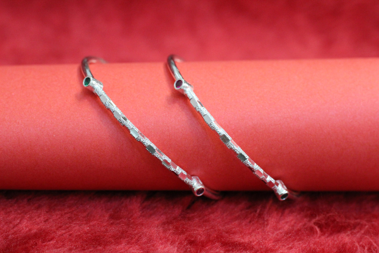 Silver bengles